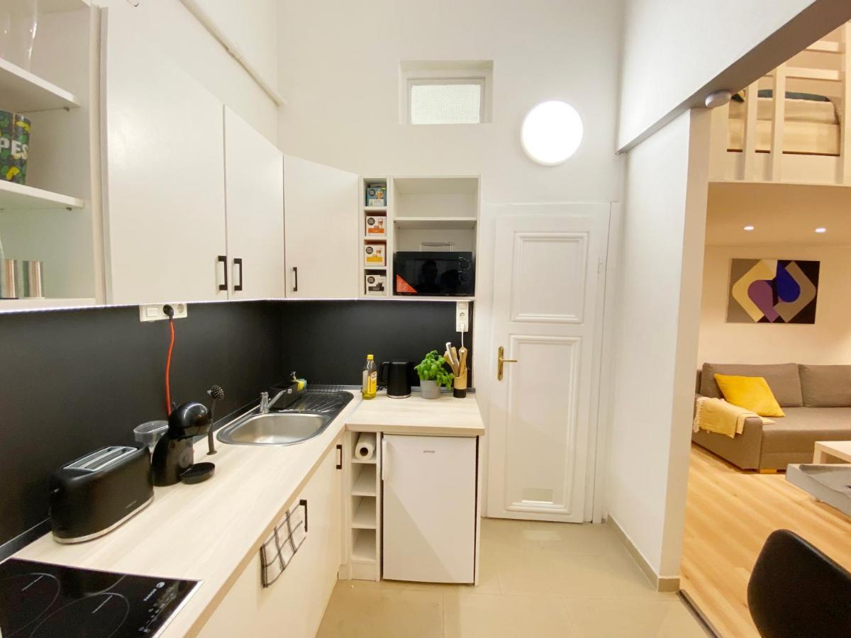 Goldart Design Apartment In The Heart Of Budapeşte Dış mekan fotoğraf